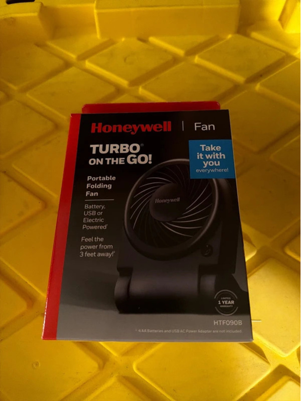 Turbo on the go portable folding fan